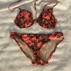 Victoria's Secret Coral and Brown Floral Bikini - EUC and HOT!